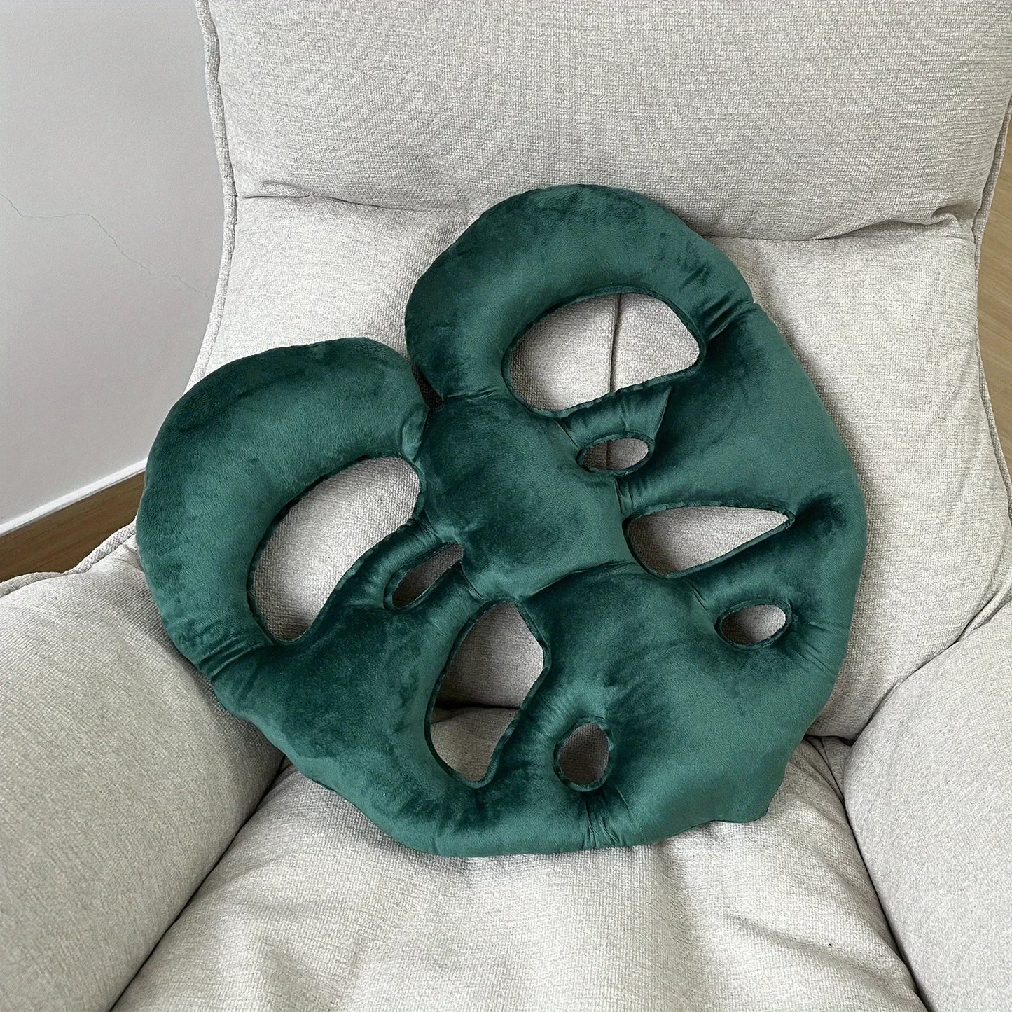 5 Style Leaf Plush 3D Leaf Pillow