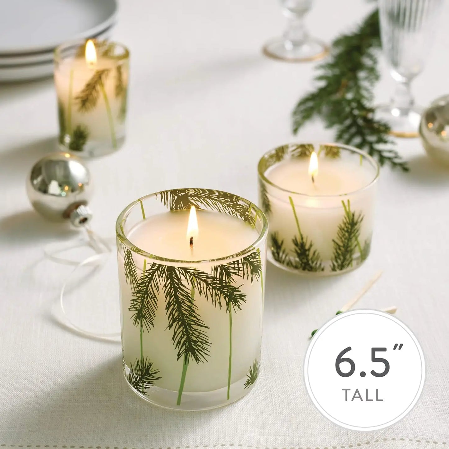 Thymes Heritage 3-Wick Candle Green Glass Candle (17 oz.)